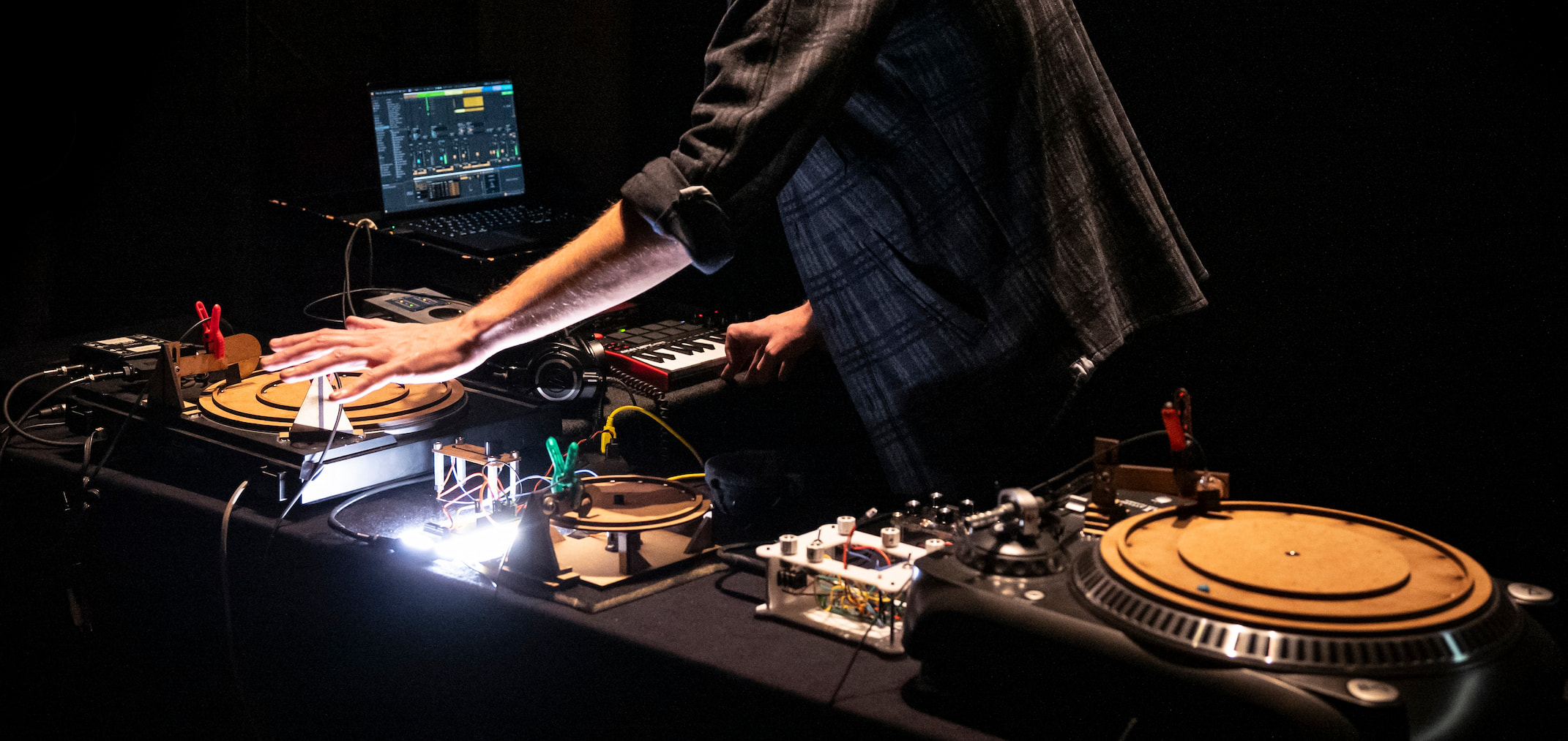 Projet Vinyle — live avec public